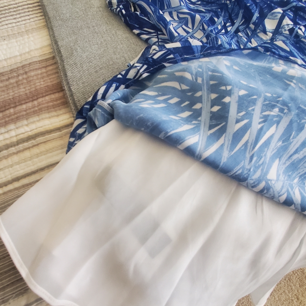 WHBM Blue and White Sleeveless Printed Dress Size 12 - Picture 4 of 7